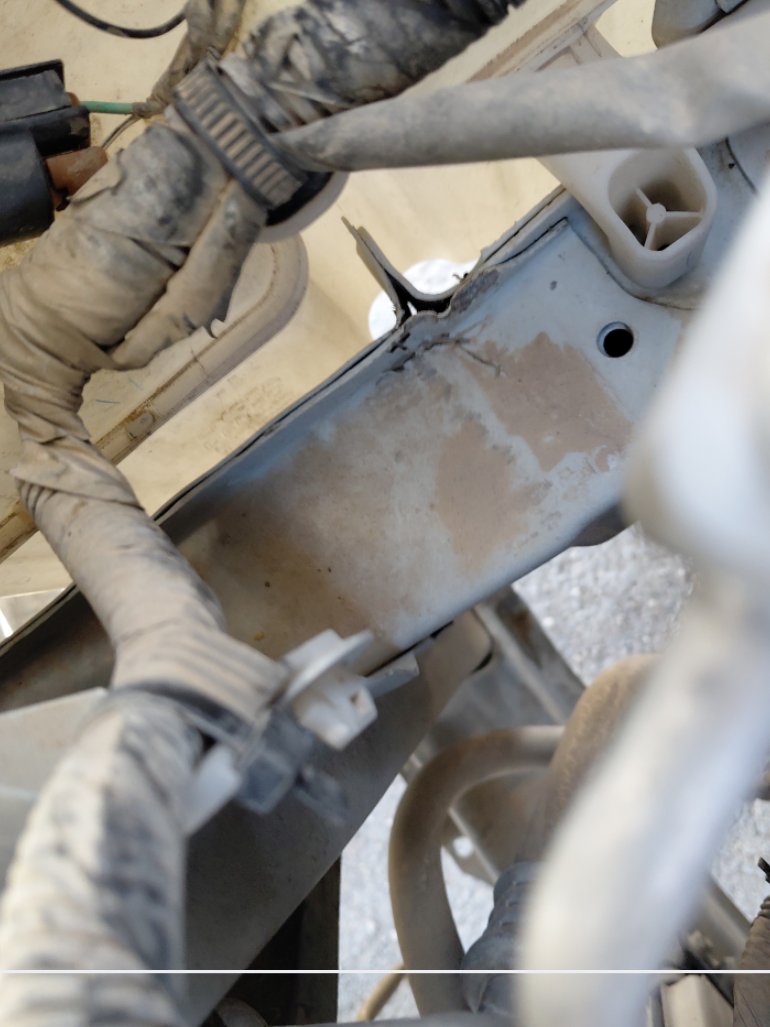 تويوتا يارس Y PLUS 2020 image