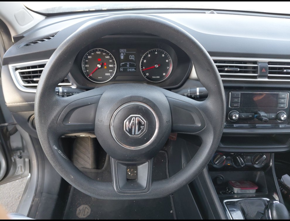 MG 5 عادي 2022 image