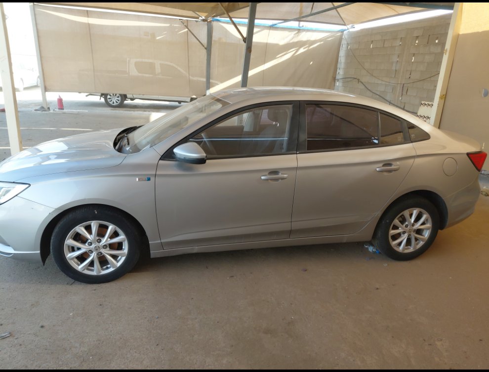 MG 5 عادي 2022 image