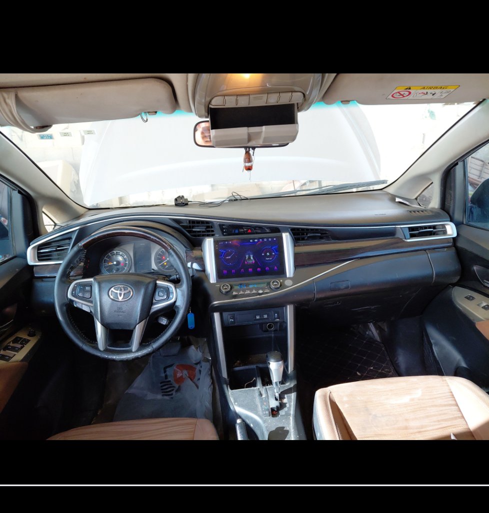 تويوتا انوفا  XLI 2017 image