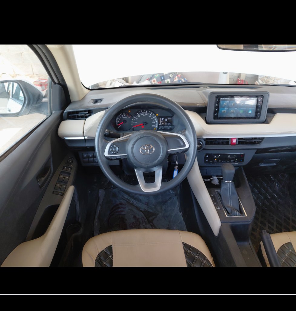 تويوتا يارس Y 2024 image