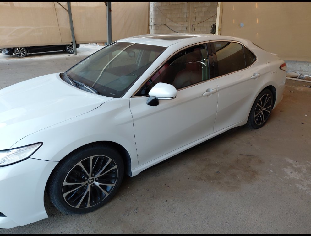 Toyota Camry SE - 8SX - 2020 image