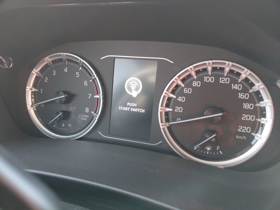 تويوتا اوربان كروز GL 2023 image