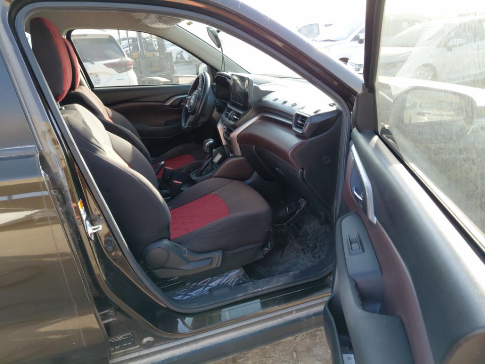 تويوتا اوربان كروز GL 2023 image