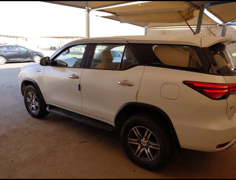 Toyota Fortuner GX2 SPORTS UTILITY 2021 image