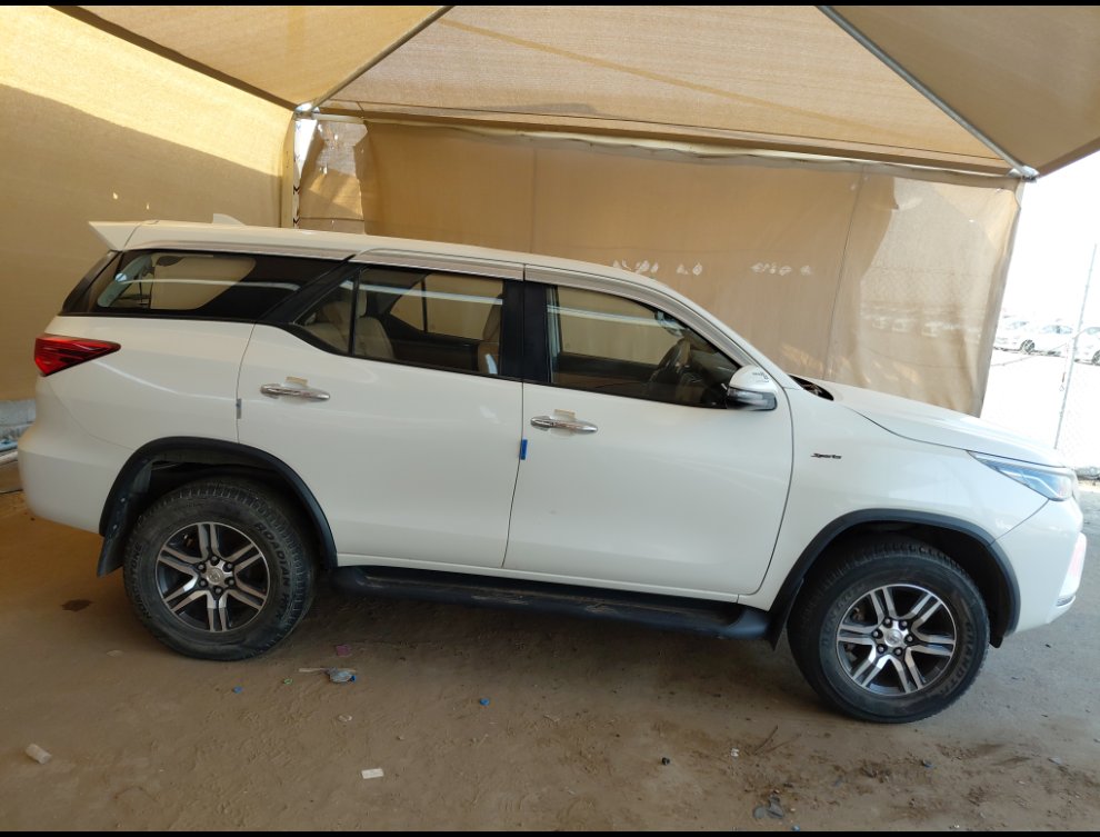 Toyota Fortuner GX2 SPORTS UTILITY 2021 image