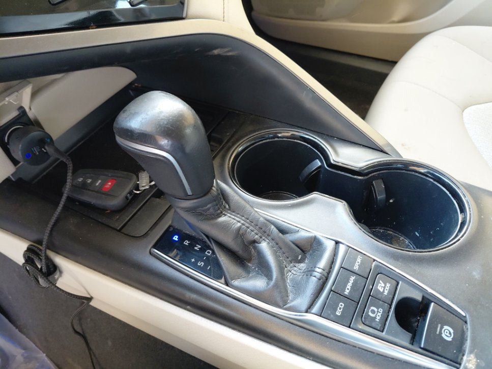 تويوتا كامري GLE HEV  2024 image