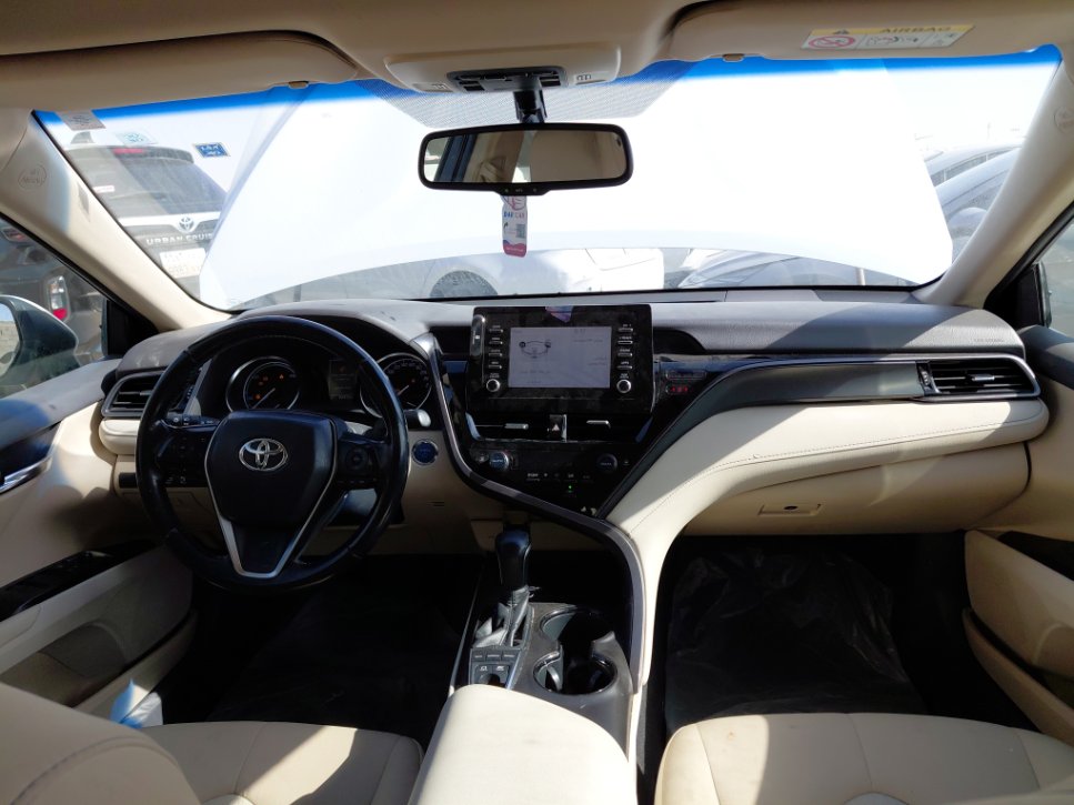 تويوتا كامري GLE HEV  2024 image