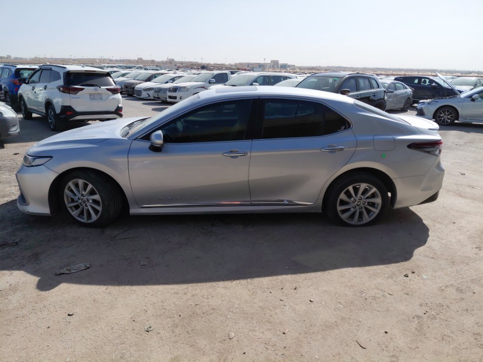 تويوتا كامري GLE 2023 image