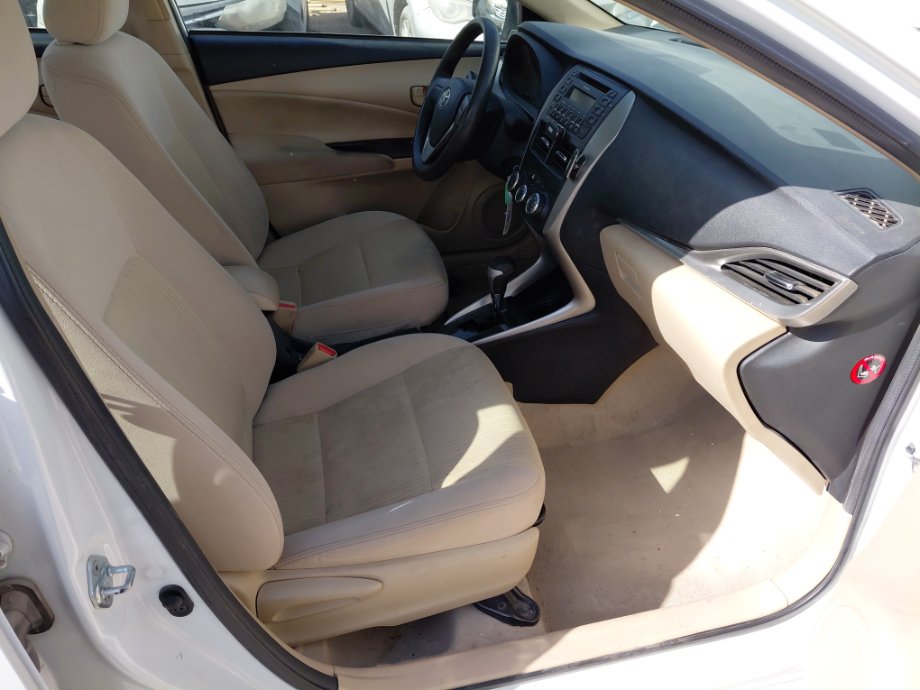 تويوتا يارس Y 2019 image