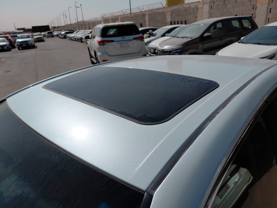 تويوتا كامري GLE HEV  2024 image