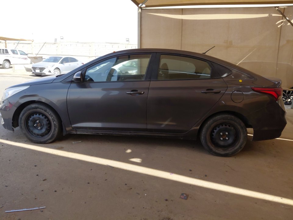 Hyundai Accent  GL  أساسي 2020 image