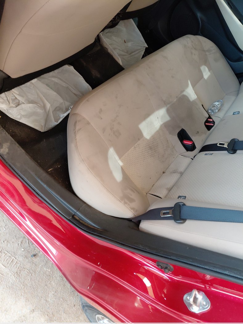 Toyota Yaris Y 2024 image