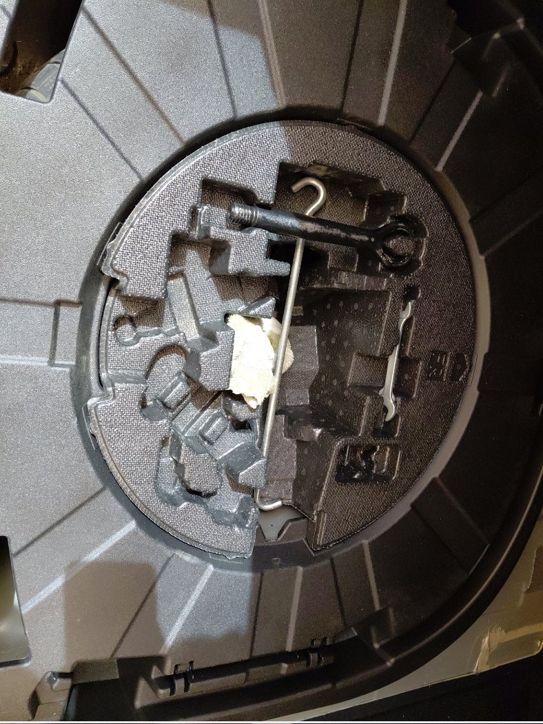 Toyota Camry GRANDE HEV  2020 image