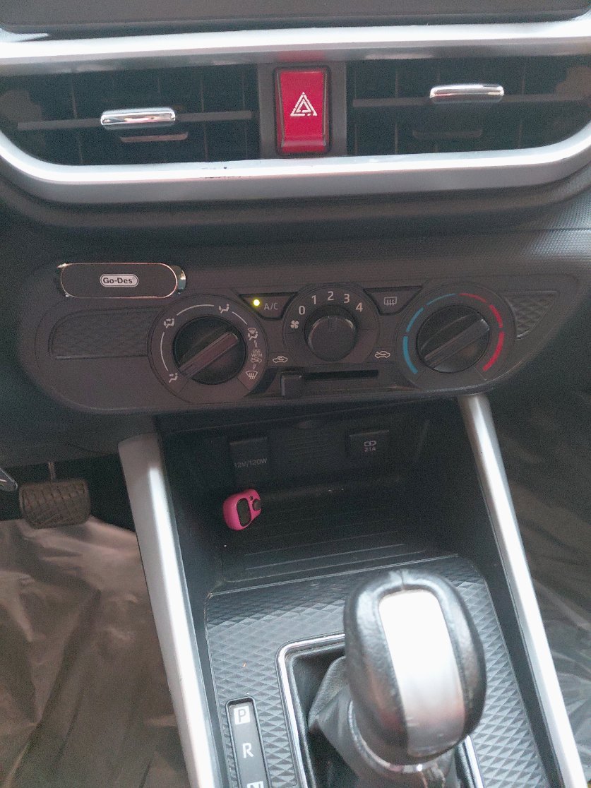 Toyota RAIZE XLE 2022 image