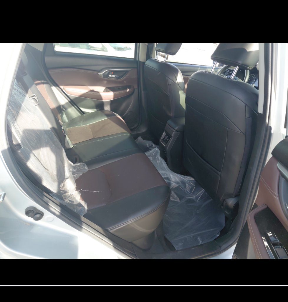 تويوتا اوربان كروز GLX 2024 image