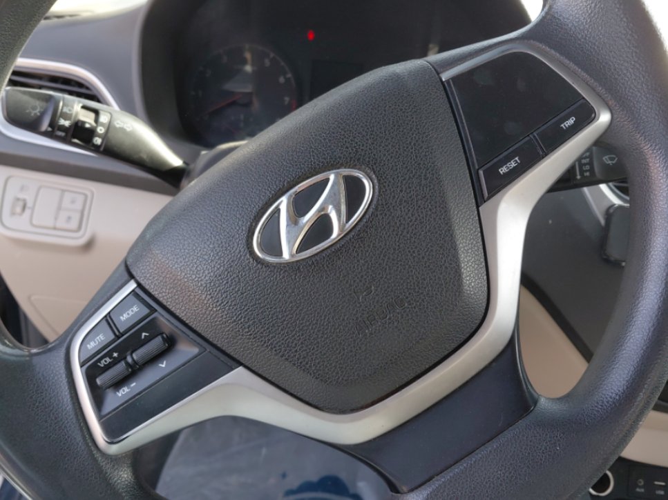 هيونداي أكسنت GL  2020 image