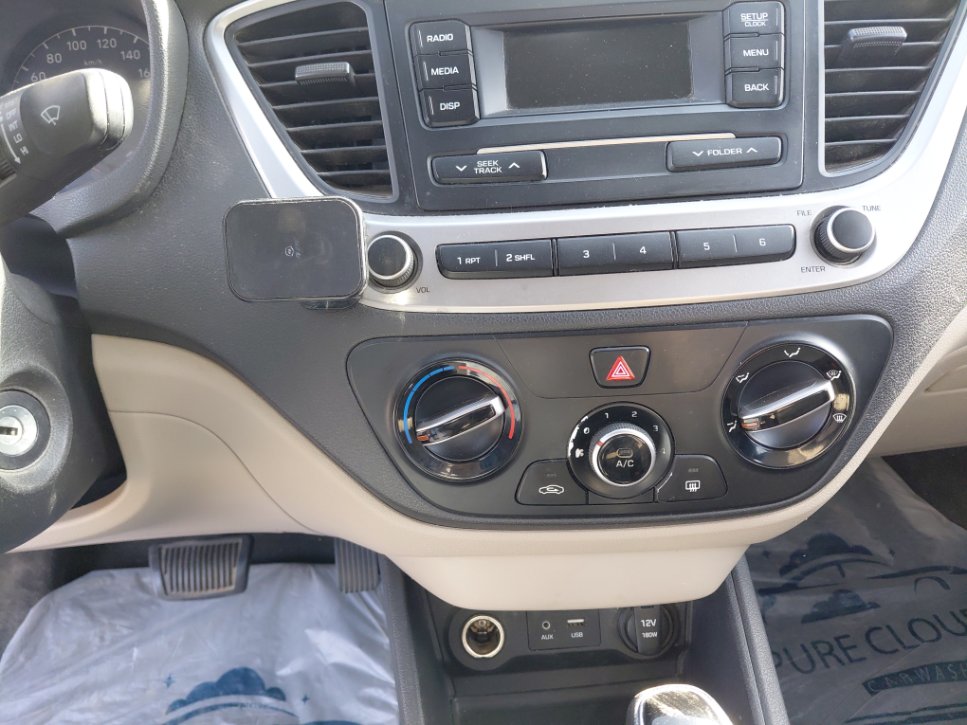 هيونداي أكسنت GL  2020 image