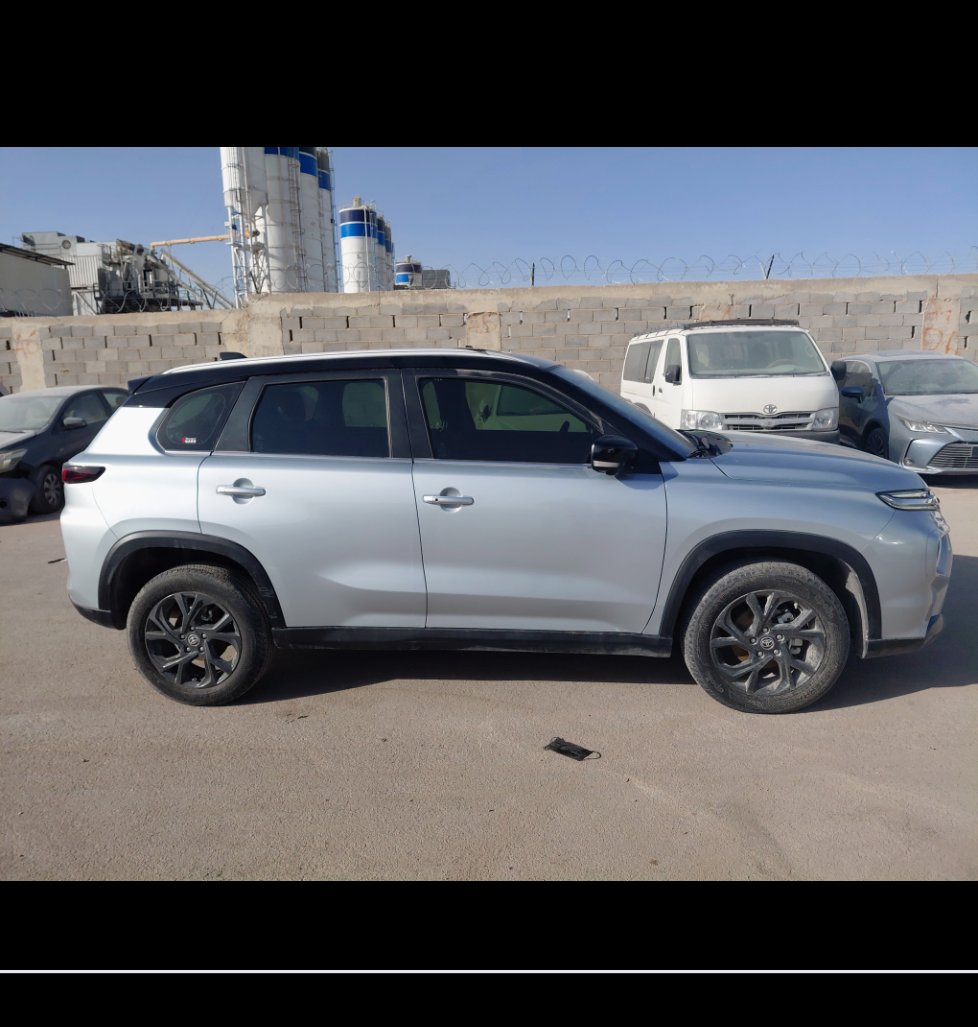 تويوتا اوربان كروز GLX 2024 image