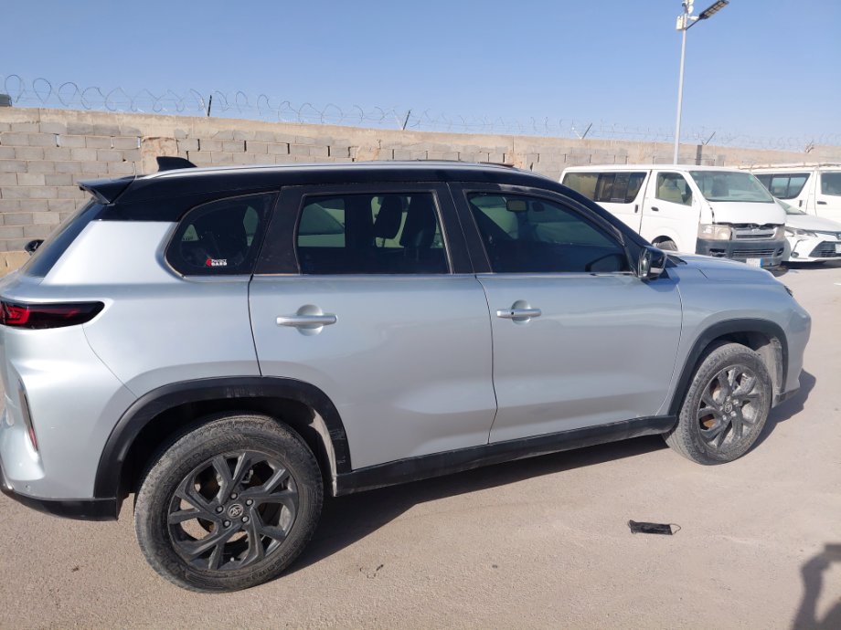 تويوتا اوربان كروز GLX 2024 image