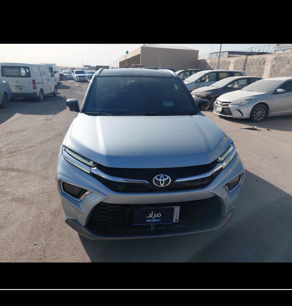 تويوتا اوربان كروز GLX 2024