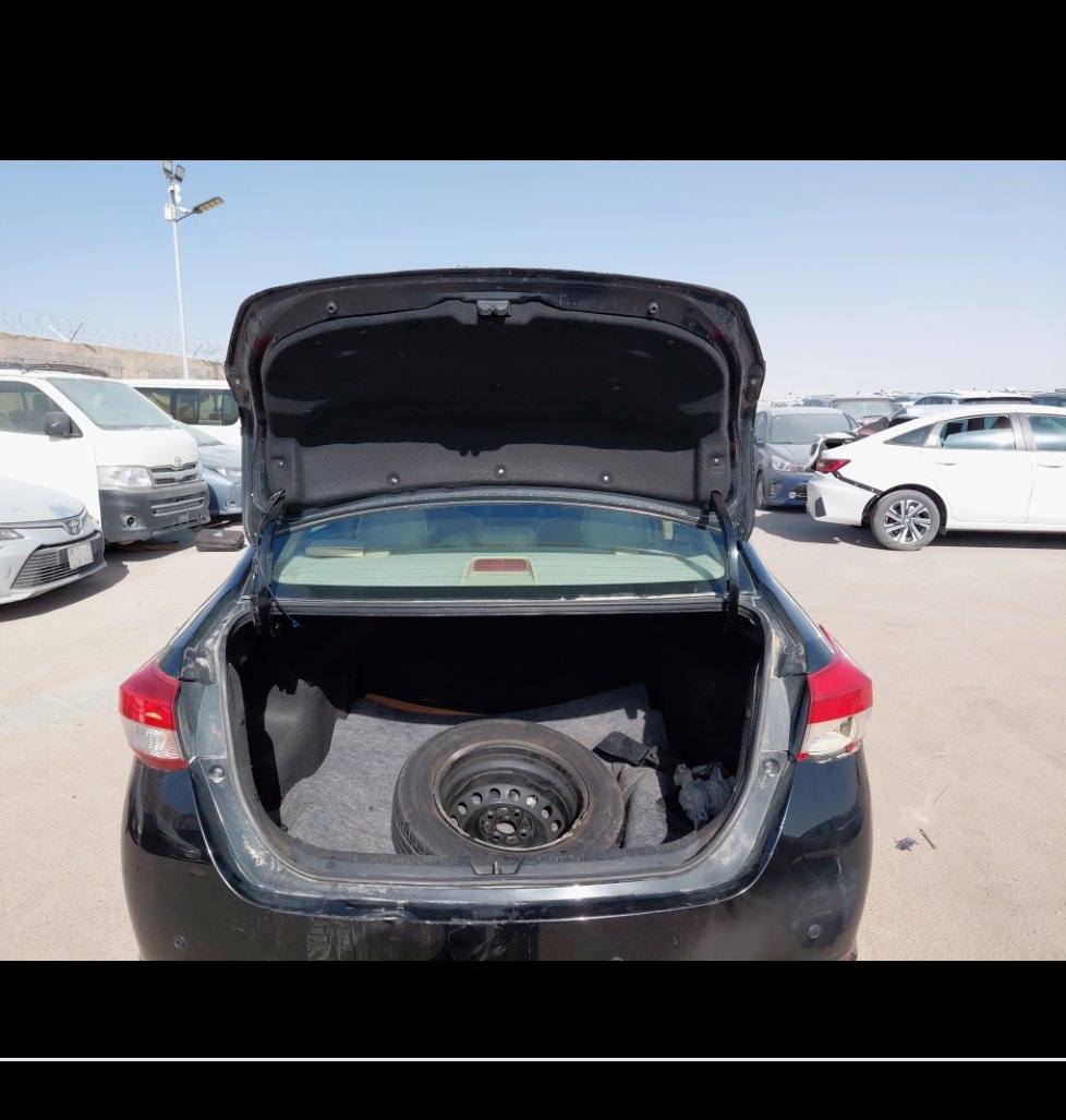 تويوتا يارس Y 2021 image