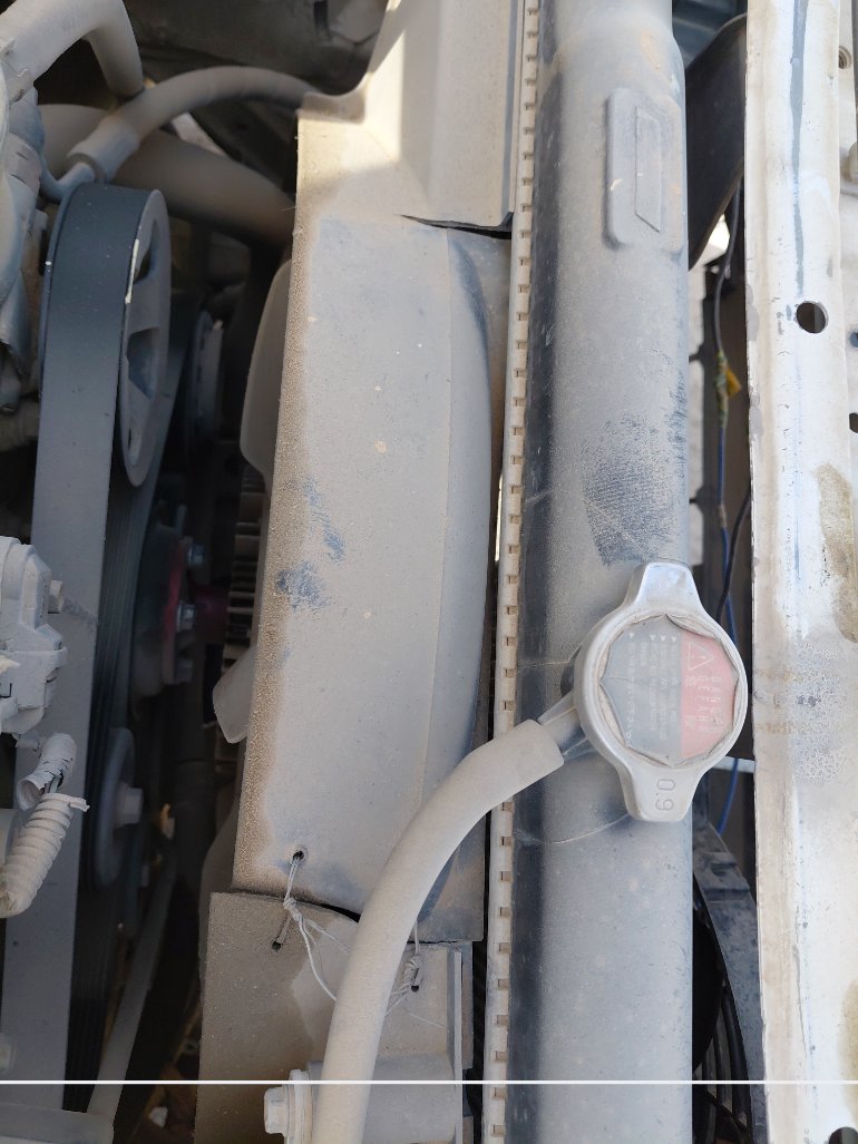 تويوتا هايلكس GL  2013 image