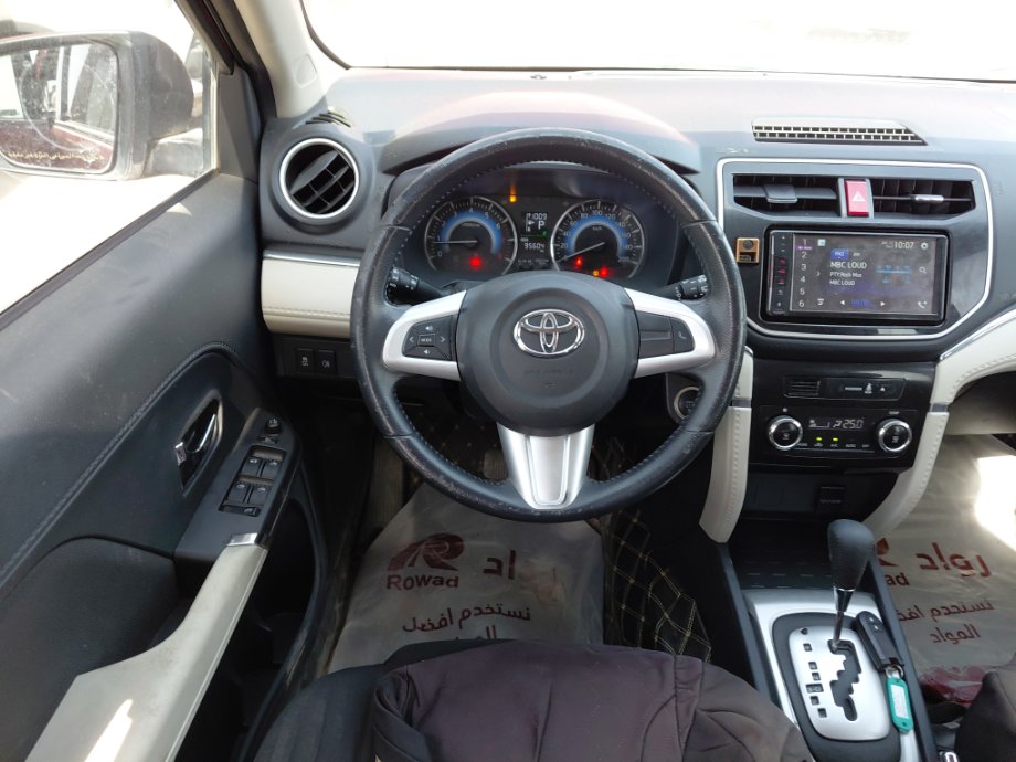 تويوتا راش  GL 75  SPORT 2022 image