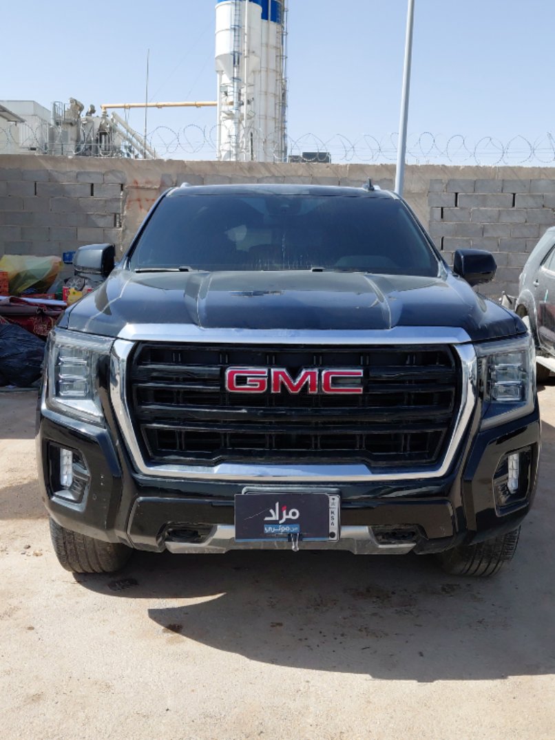 جي إم سي يوكن SLE  2023