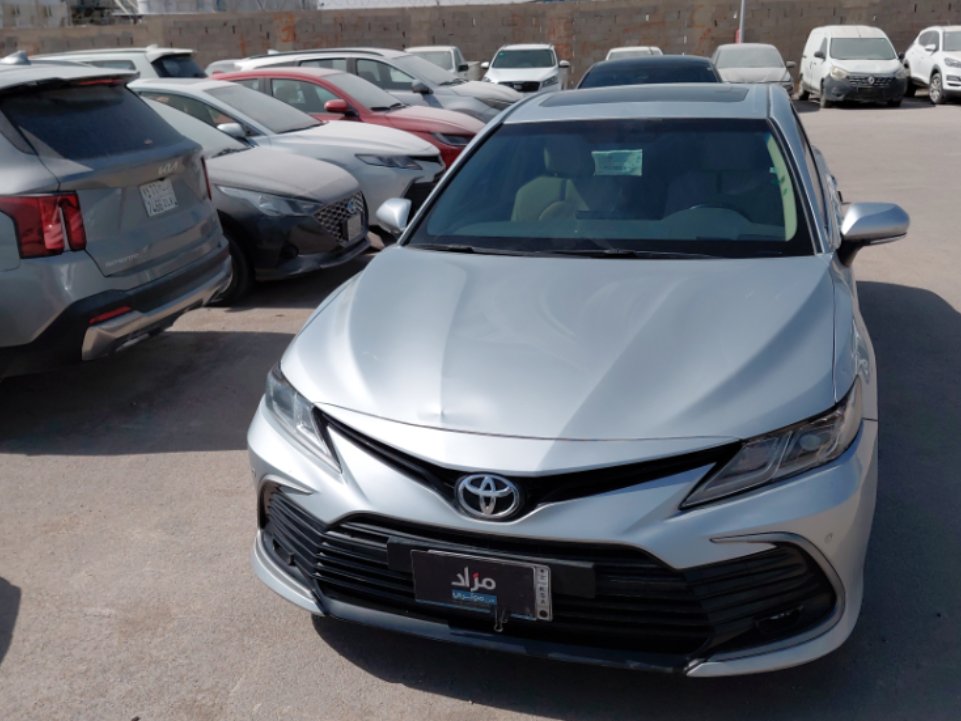 تويوتا كامري GLE 2023