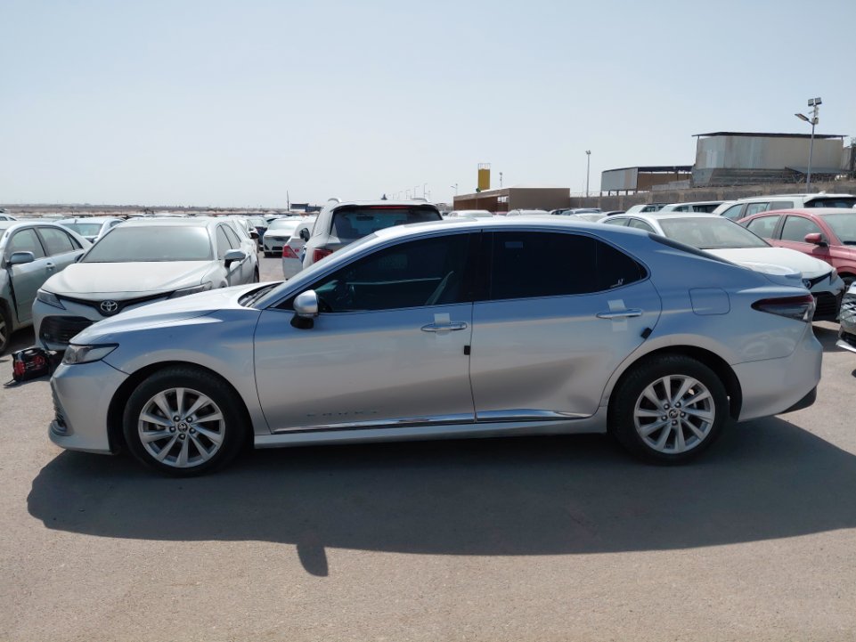 تويوتا كامري GLE 2023 image