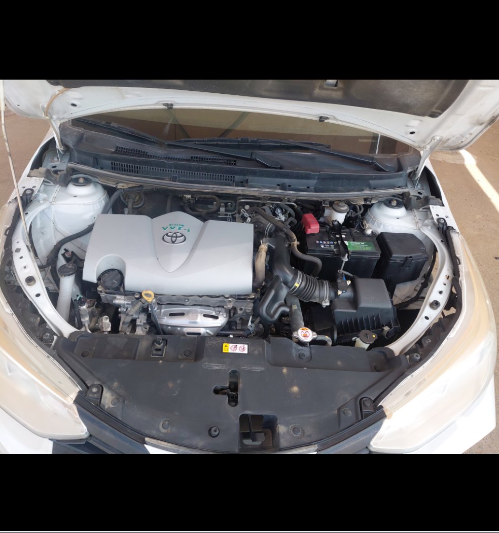 Toyota Yaris Y 2022 image