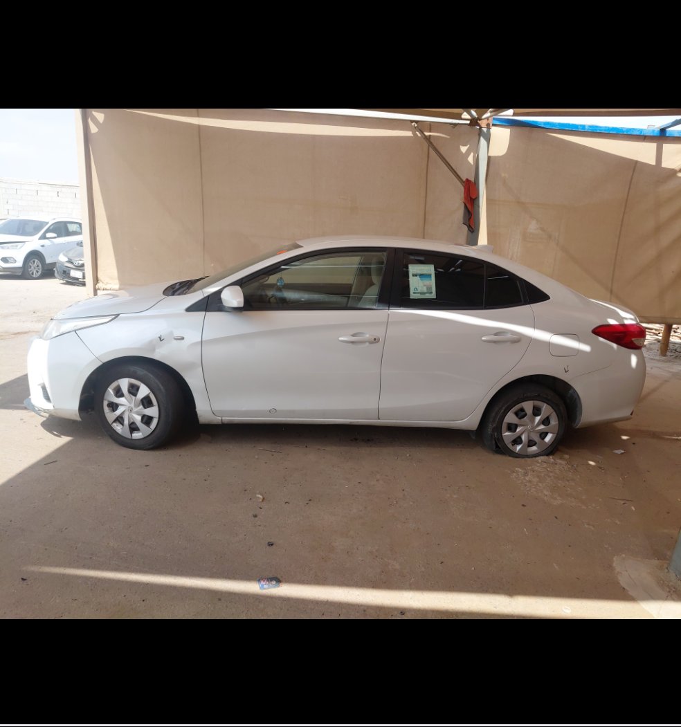 Toyota Yaris Y 2022 image