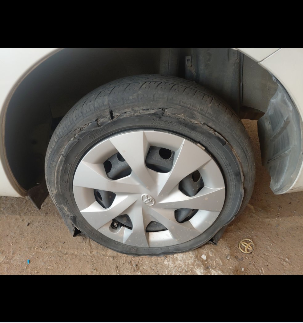 Toyota Yaris Y 2022 image