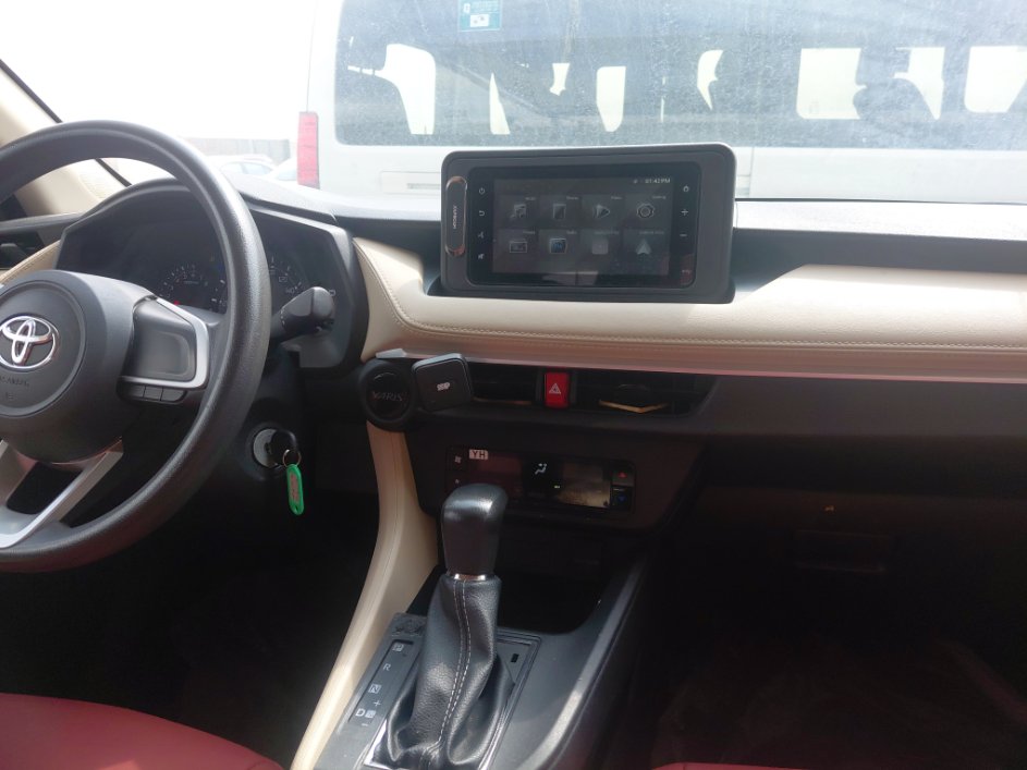 تويوتا يارس Y 2023 image