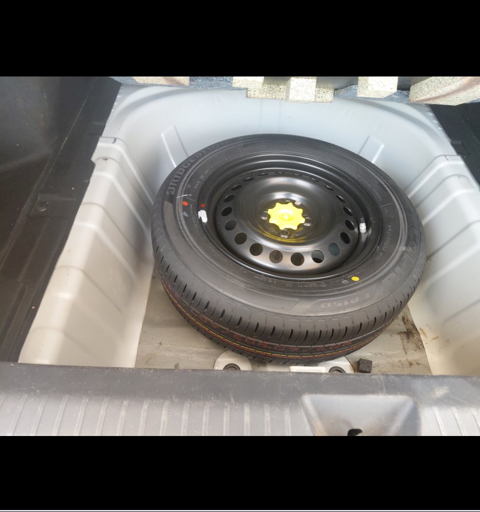 تويوتا يارس Y 2023 image