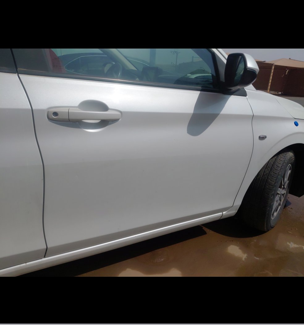 تويوتا يارس Y 2023 image