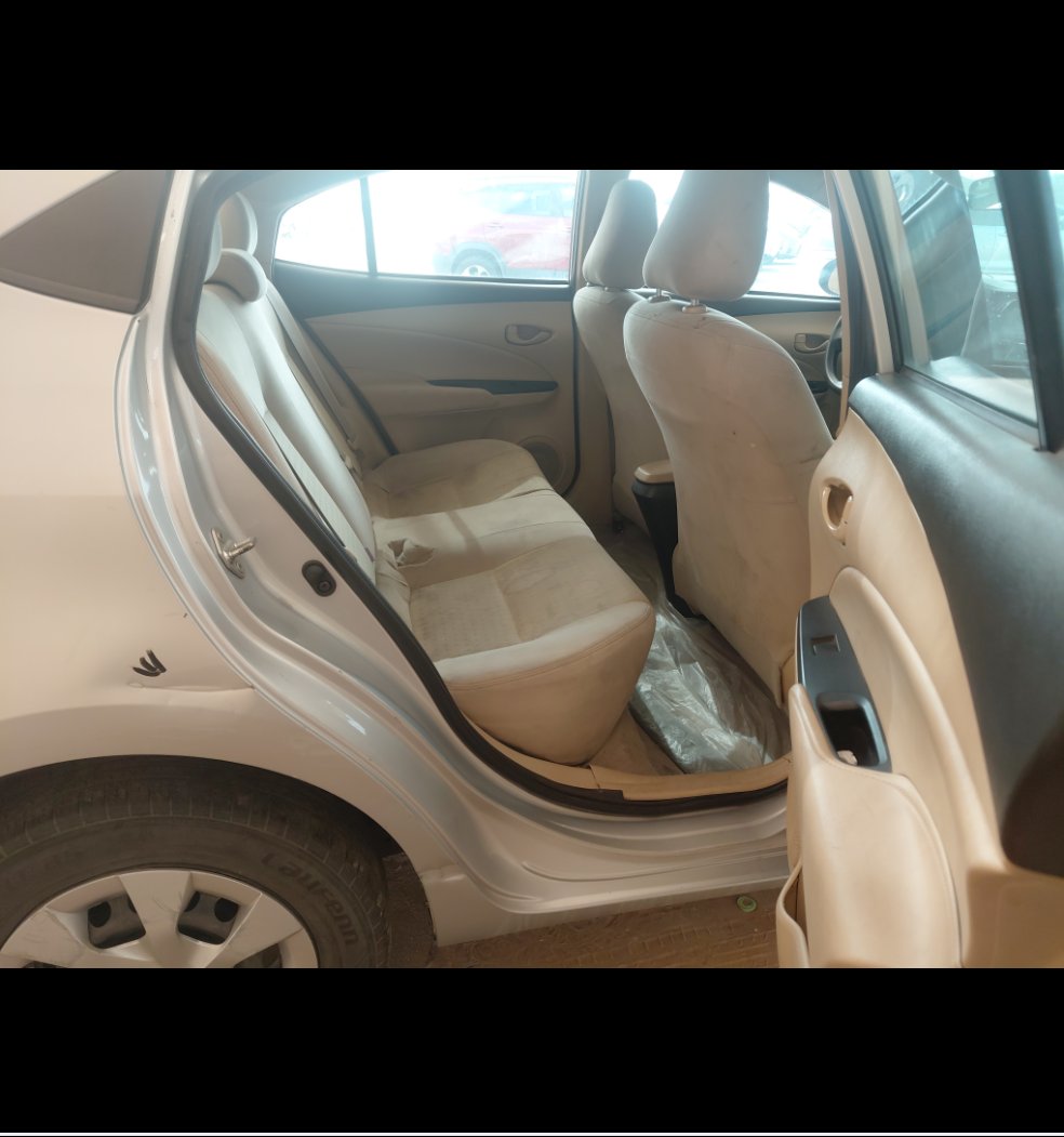 Toyota Yaris  Y FLT  2021 image