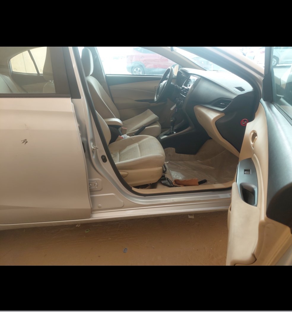 Toyota Yaris  Y FLT  2021 image