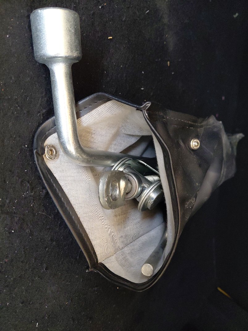 Toyota Yaris Y 2024 image