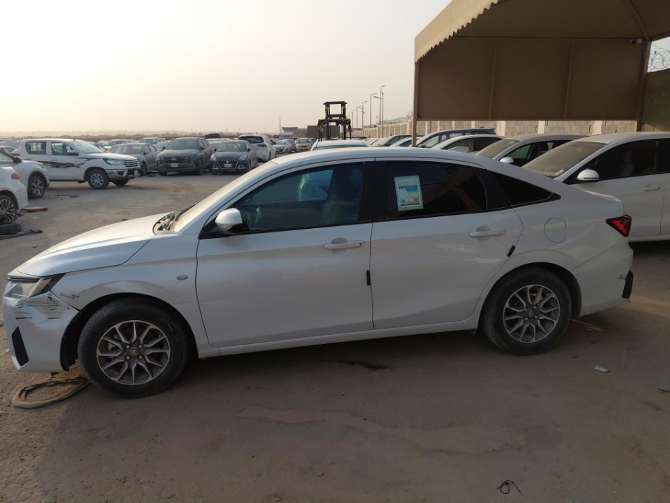 Toyota Yaris Y 2024 image