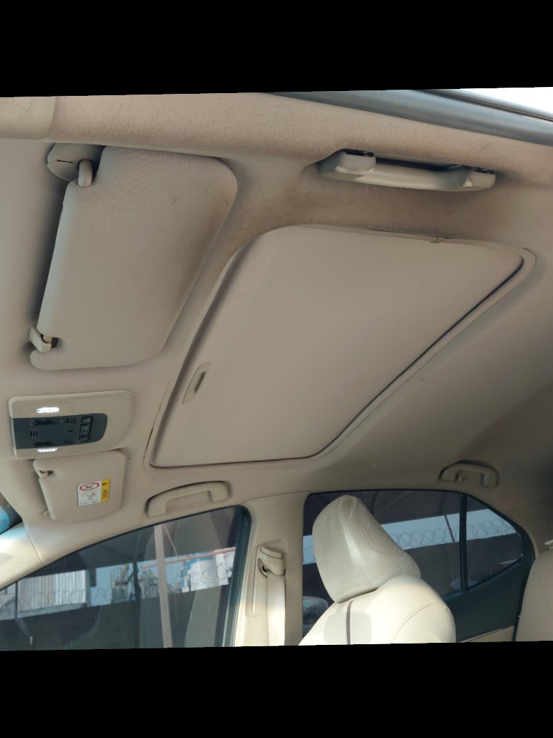 Toyota Camry GLE 2020 image