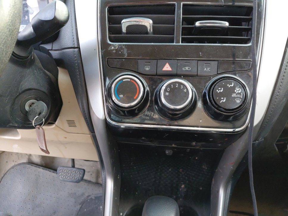 Toyota Yaris Y 2020 image