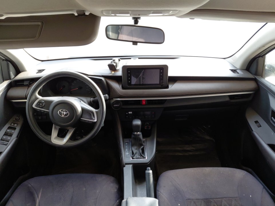 Toyota Yaris Y 2024 image