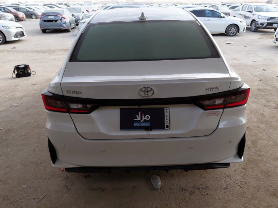 Toyota Yaris Y 2024 image