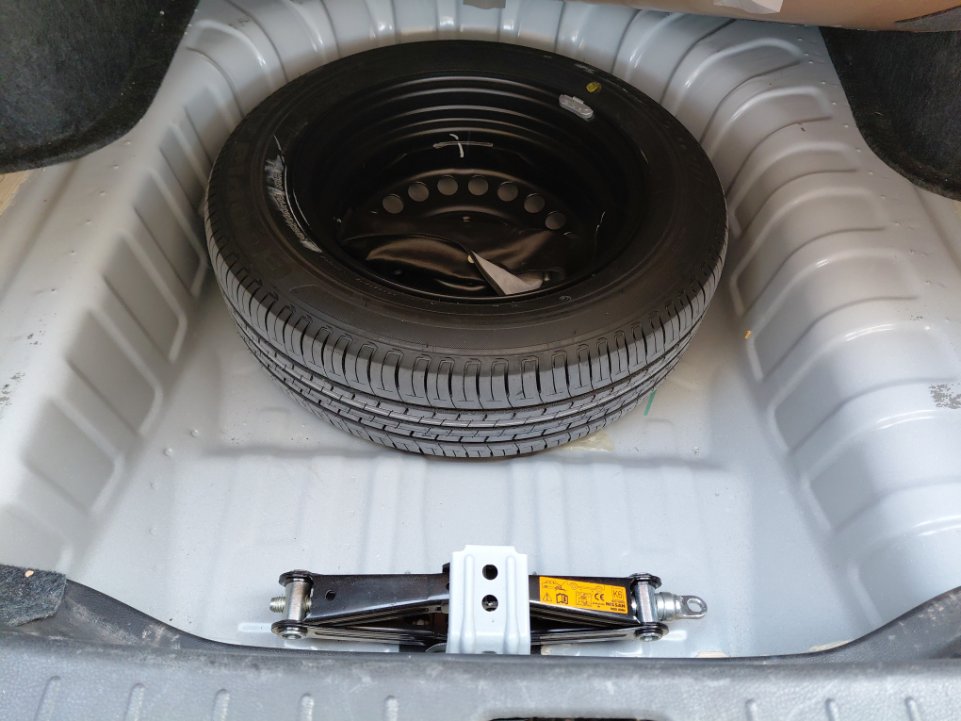 نيسان صني SV 2024 image