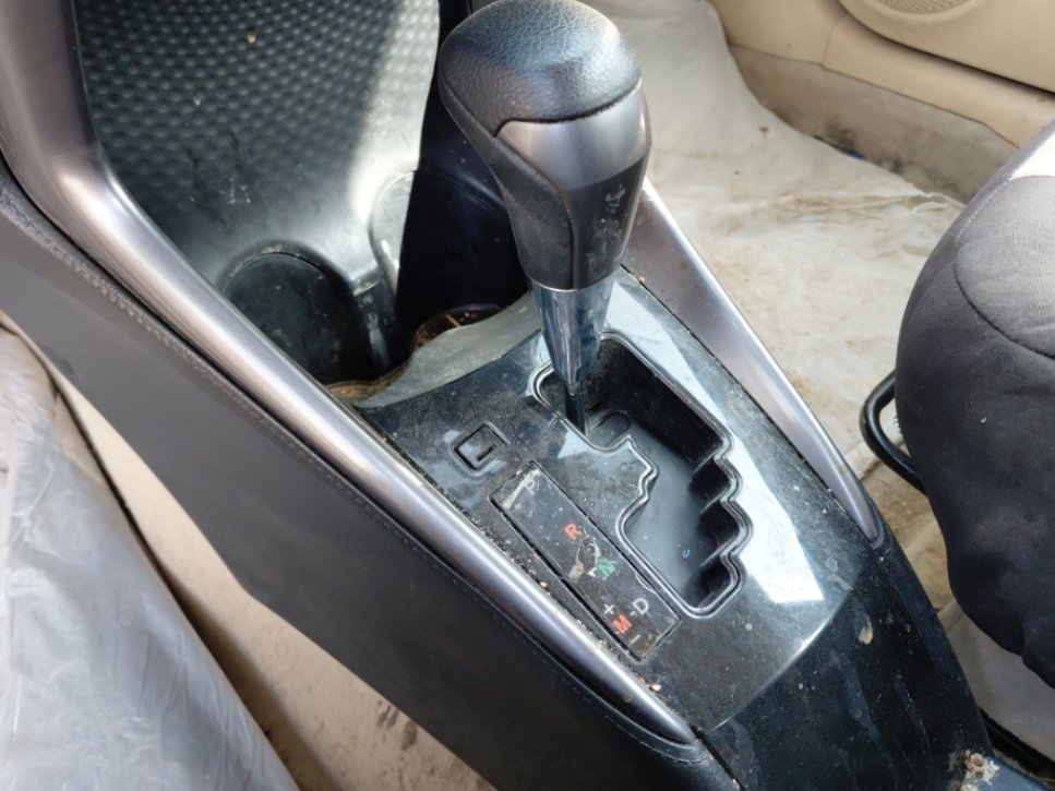 Toyota Yaris Y 2021 image