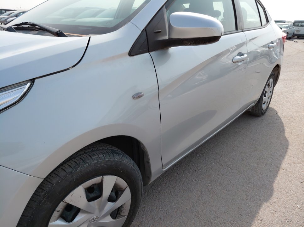 Toyota Yaris Y 2021 image