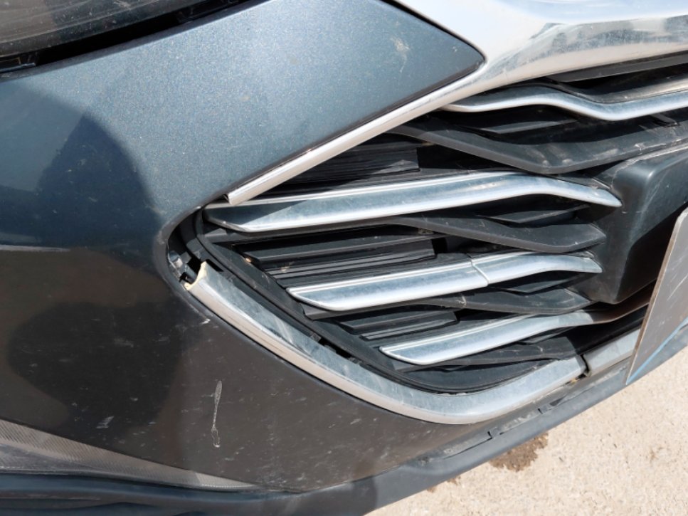 Chevrolet  Malibu ال اس 2020 image