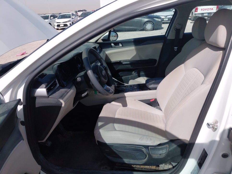 كيا K5 ال اكس 2021 image